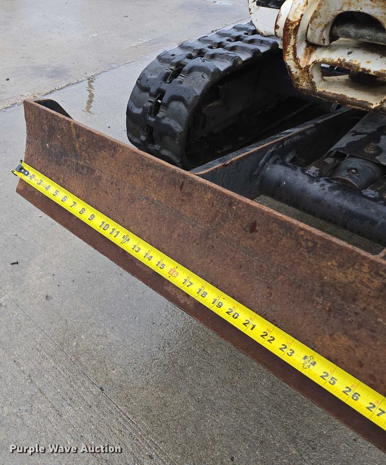 image for item EM7390 2011 Bobcat 324 M mini excavator