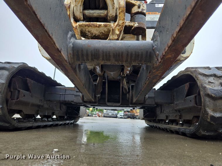 image for item EM7390 2011 Bobcat 324 M mini excavator