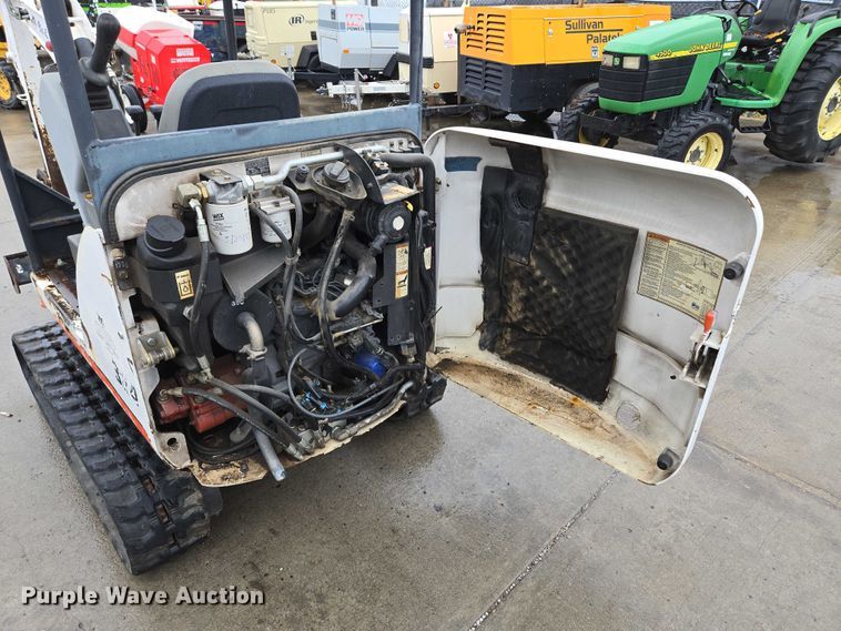 image for item EM7390 2011 Bobcat 324 M mini excavator
