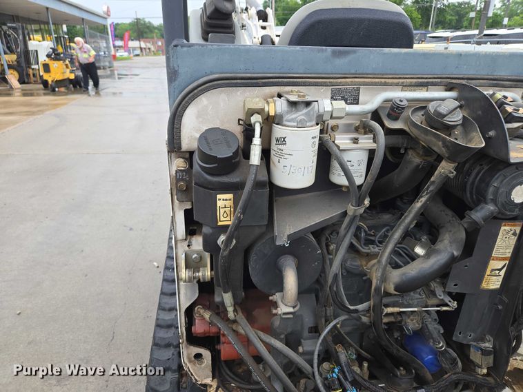 image for item EM7390 2011 Bobcat 324 M mini excavator