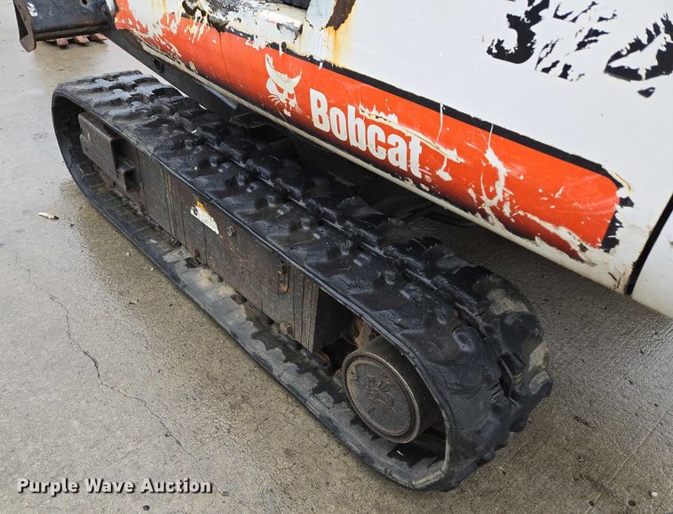 image for item EM7390 2011 Bobcat 324 M mini excavator