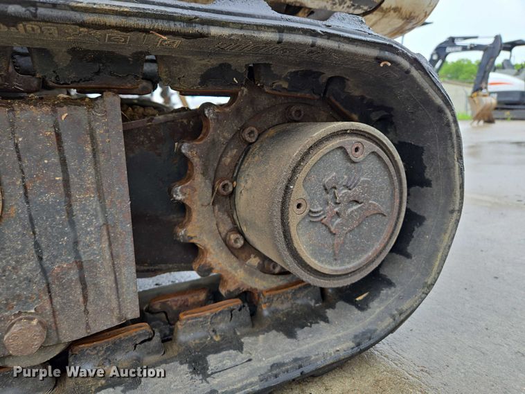 image for item EM7390 2011 Bobcat 324 M mini excavator