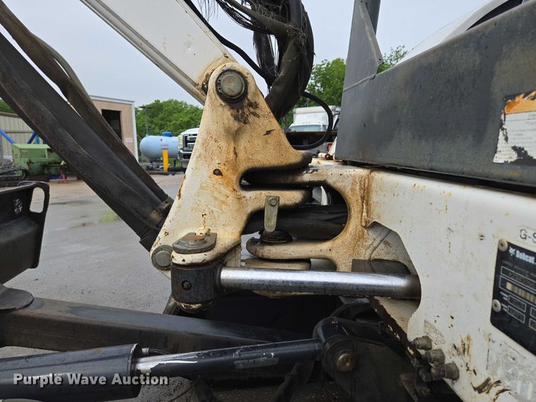 image for item EM7391 2006 Bobcat 331 G mini excavator