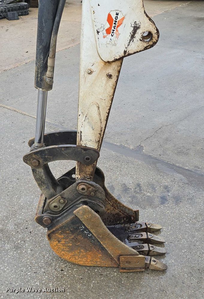 image for item EM7391 2006 Bobcat 331 G mini excavator