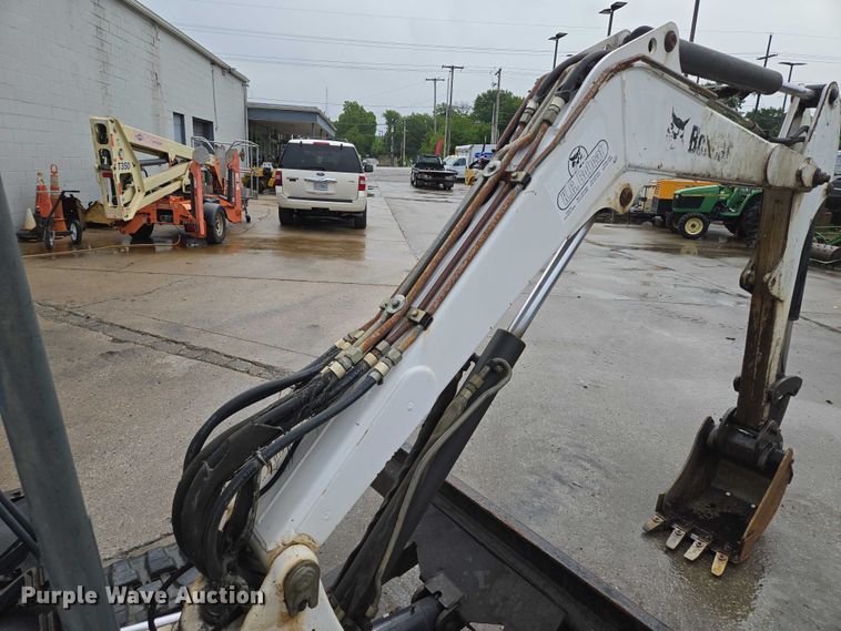 image for item EM7391 2006 Bobcat 331 G mini excavator