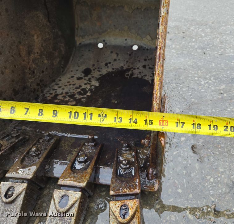 image for item EM7391 2006 Bobcat 331 G mini excavator