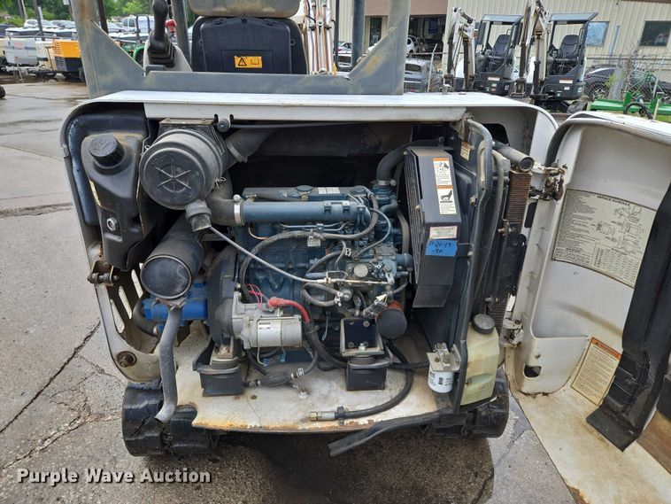 image for item EM7391 2006 Bobcat 331 G mini excavator