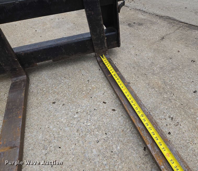 image for item EM7406 47