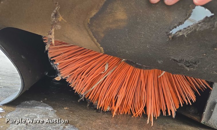 image for item EM7407 Bobcat Sweeper 72 skid steer sweeper