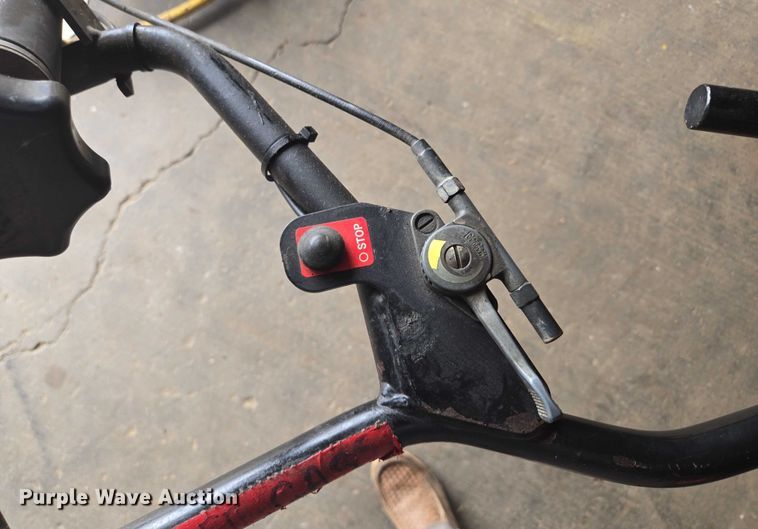 image for item EM7409 2005 Wacker CT 48-8A power trowel