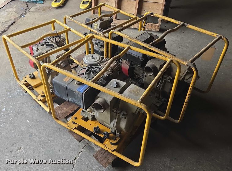 image for item EM7410 (4) Wacker Neuson water pumps