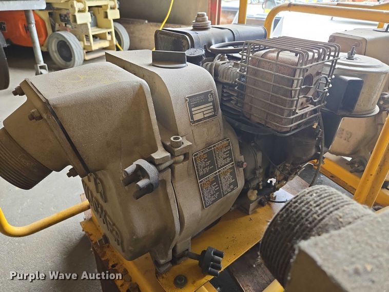 image for item EM7410 (4) Wacker Neuson water pumps