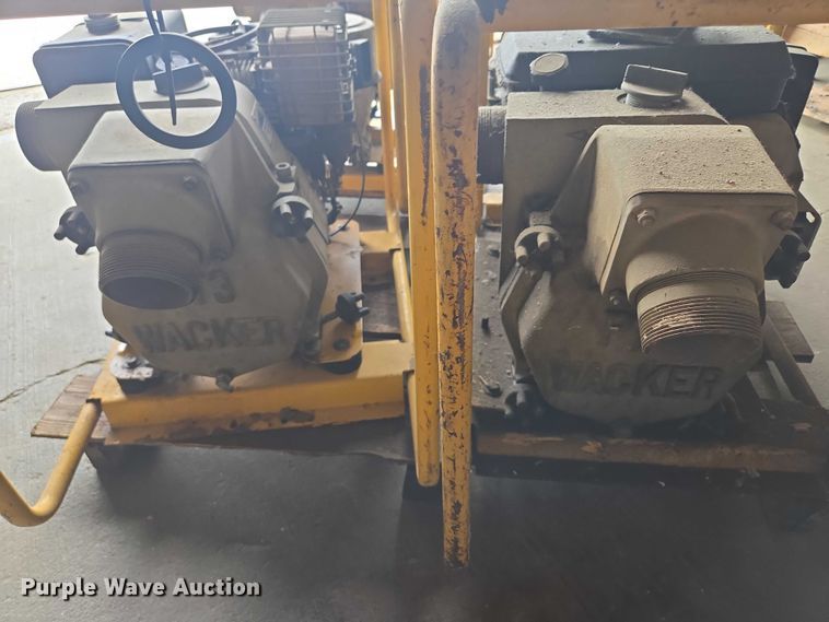 image for item EM7410 (4) Wacker Neuson water pumps