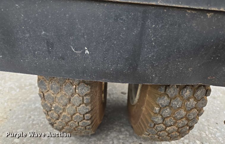 image for item EM7412 Whiteman MBH-16F concrete buggy