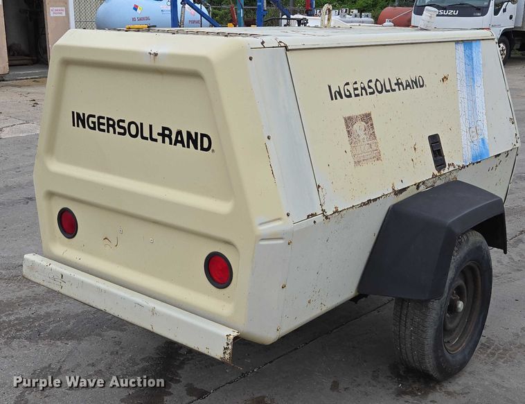 image for item EM7414 1993 Ingersoll-Rand P185CWJD air compressor