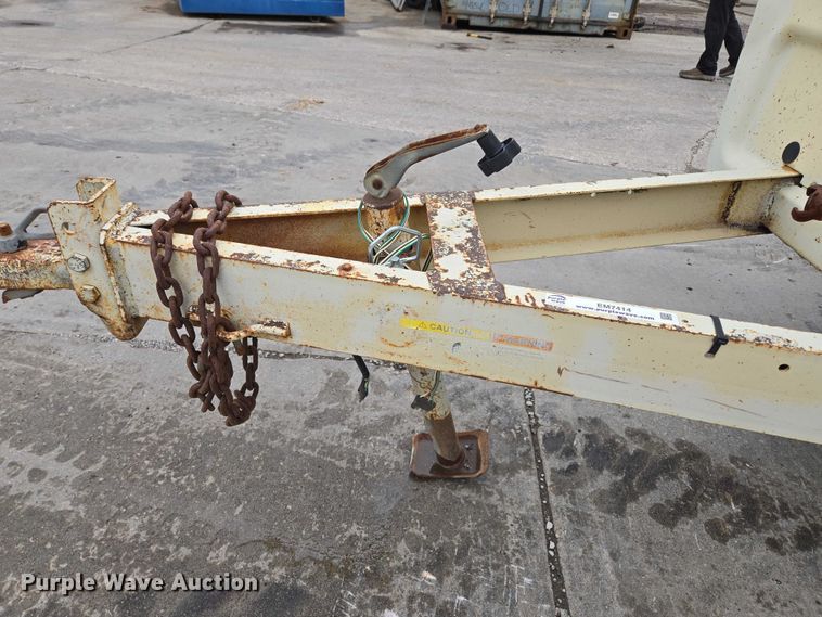 image for item EM7414 1993 Ingersoll-Rand P185CWJD air compressor