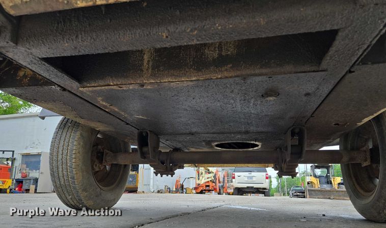 image for item EM7414 1993 Ingersoll-Rand P185CWJD air compressor