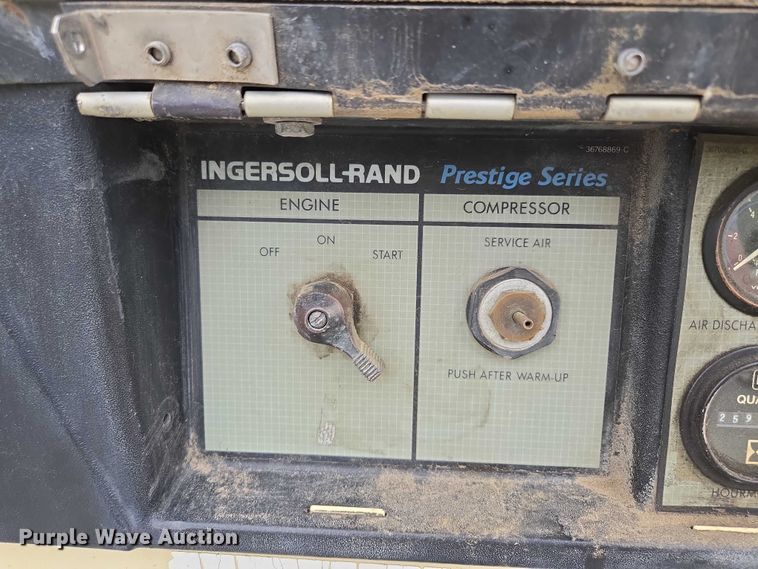 image for item EM7414 1993 Ingersoll-Rand P185CWJD air compressor
