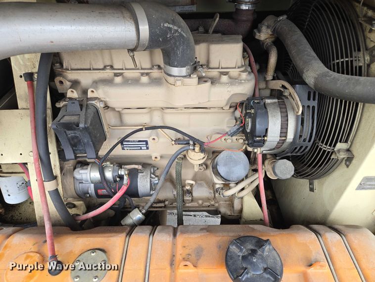 image for item EM7414 1993 Ingersoll-Rand P185CWJD air compressor