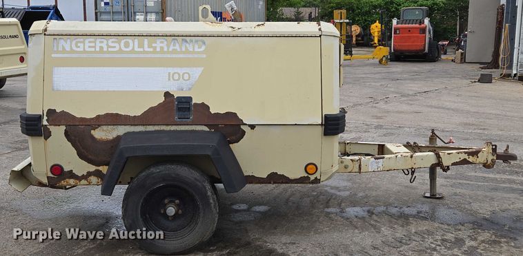 image for item EM7415 Ingersoll Rand P100WJD air compressor