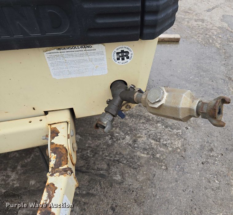 image for item EM7415 Ingersoll Rand P100WJD air compressor