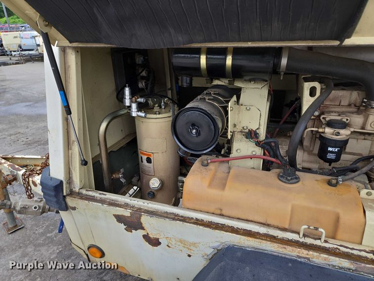 image for item EM7415 Ingersoll Rand P100WJD air compressor