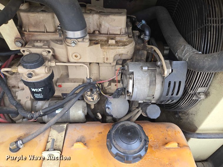 image for item EM7415 Ingersoll Rand P100WJD air compressor