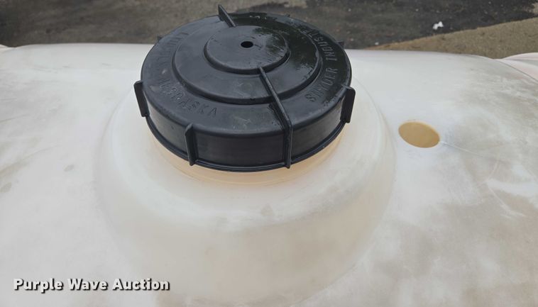 image for item EM7416 Poly tank