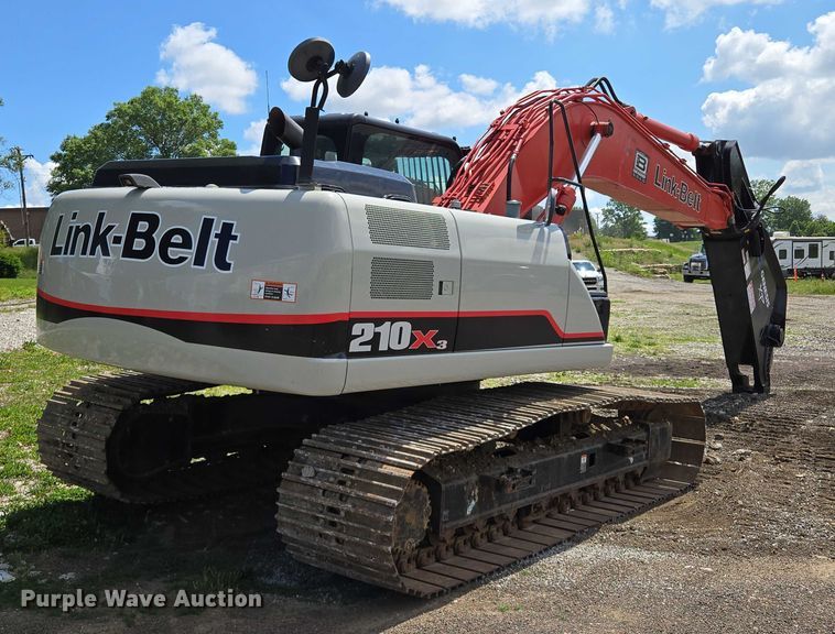 image for item EM7426 2014 Link-Belt 210X3 excavator