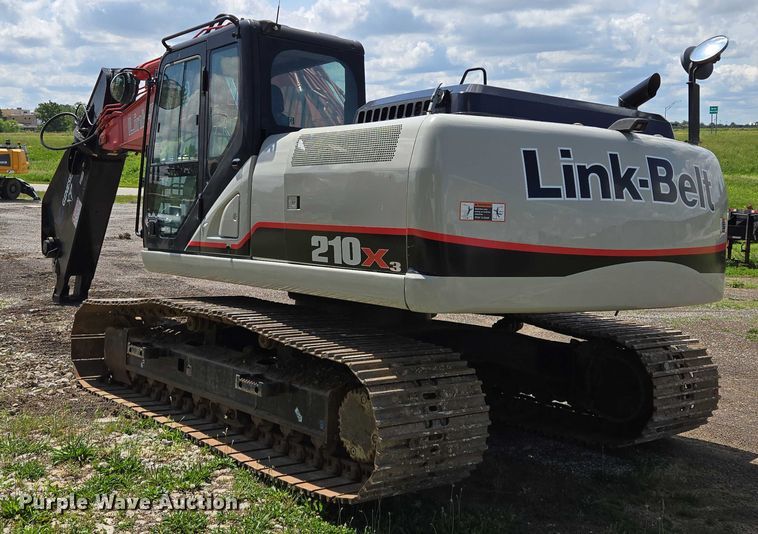 image for item EM7426 2014 Link-Belt 210X3 excavator