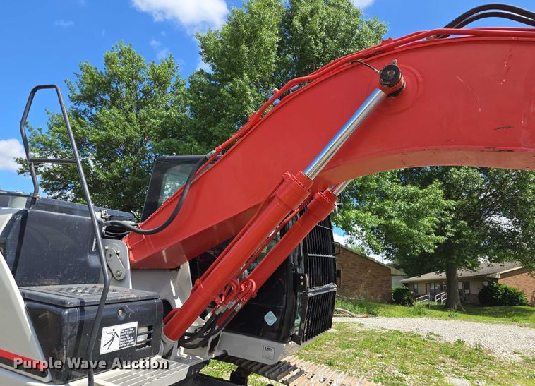 image for item EM7426 2014 Link-Belt 210X3 excavator