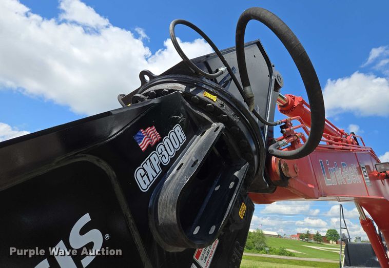 image for item EM7426 2014 Link-Belt 210X3 excavator