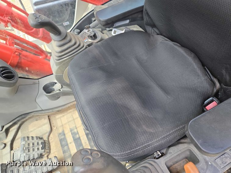 image for item EM7426 2014 Link-Belt 210X3 excavator