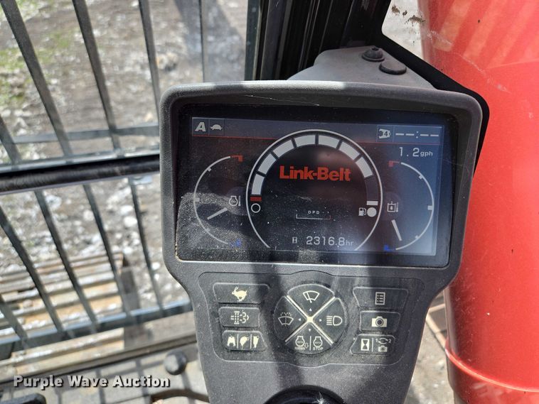 image for item EM7426 2014 Link-Belt 210X3 excavator