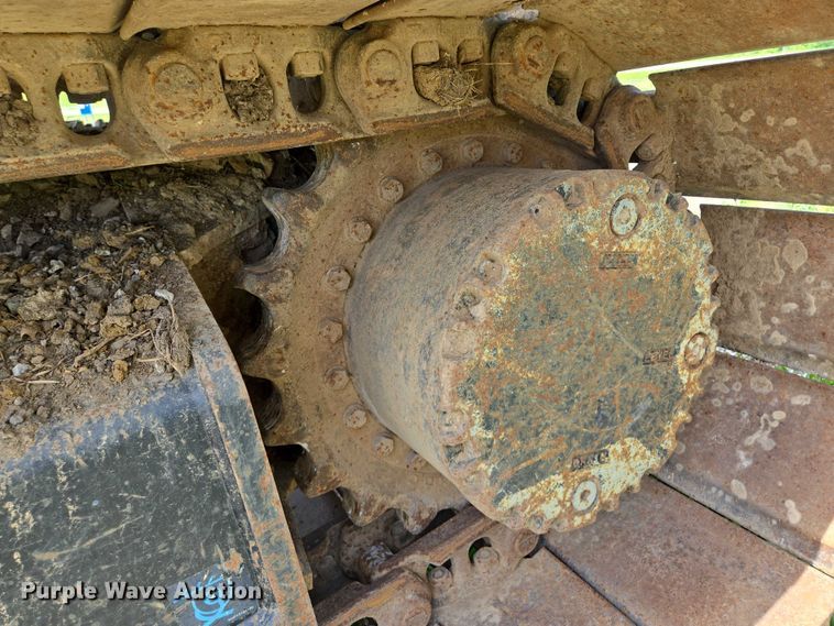 image for item EM7426 2014 Link-Belt 210X3 excavator