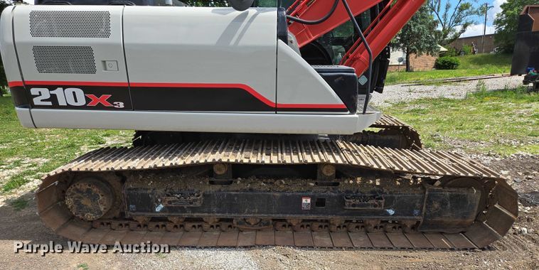 image for item EM7426 2014 Link-Belt 210X3 excavator