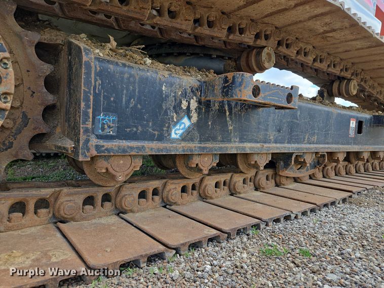 image for item EM7426 2014 Link-Belt 210X3 excavator