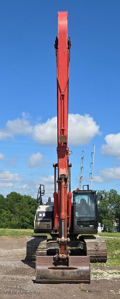 image for item EM7427 2019 Link-Belt 210X4 long reach excavator