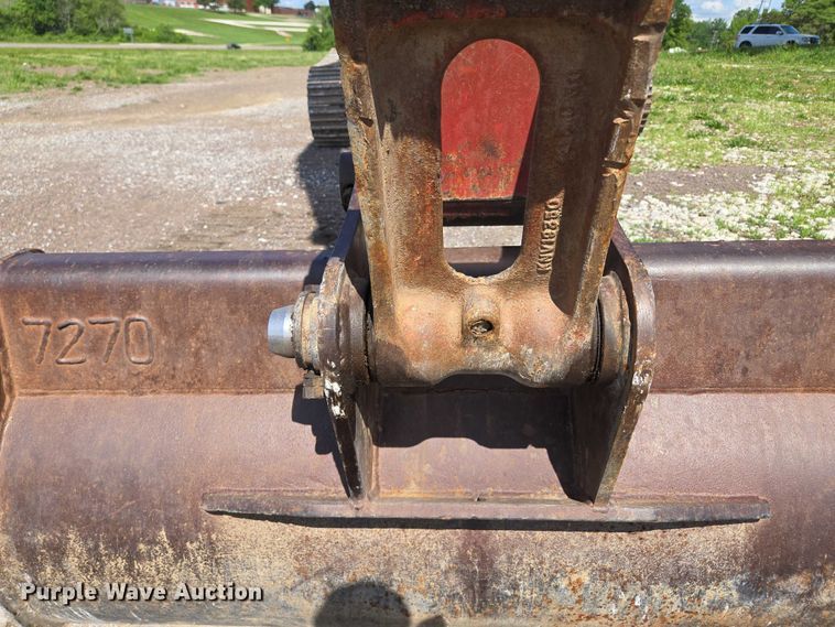 image for item EM7427 2019 Link-Belt 210X4 long reach excavator