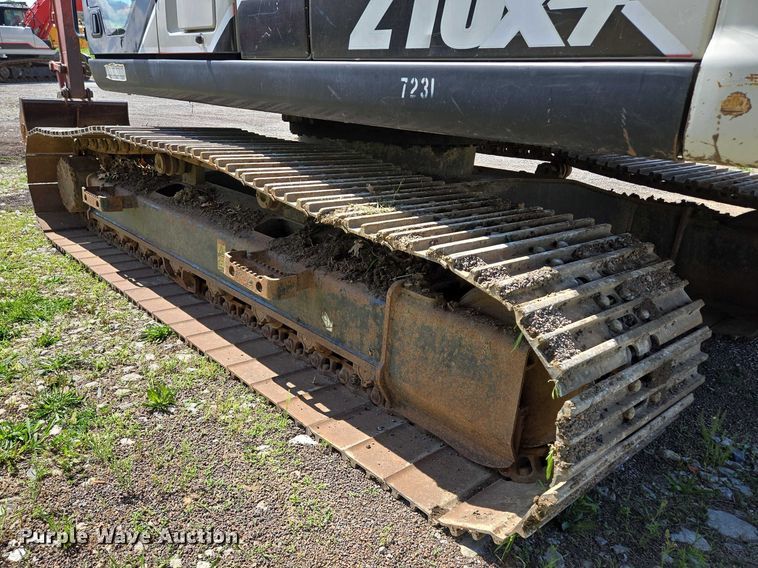 image for item EM7427 2019 Link-Belt 210X4 long reach excavator
