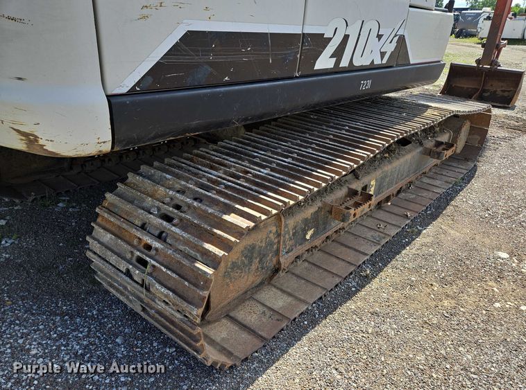image for item EM7427 2019 Link-Belt 210X4 long reach excavator