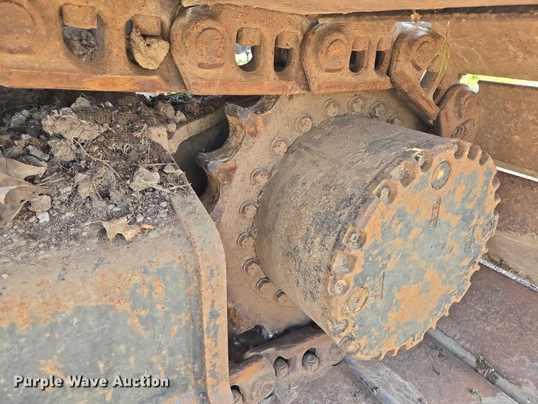 image for item EM7427 2019 Link-Belt 210X4 long reach excavator