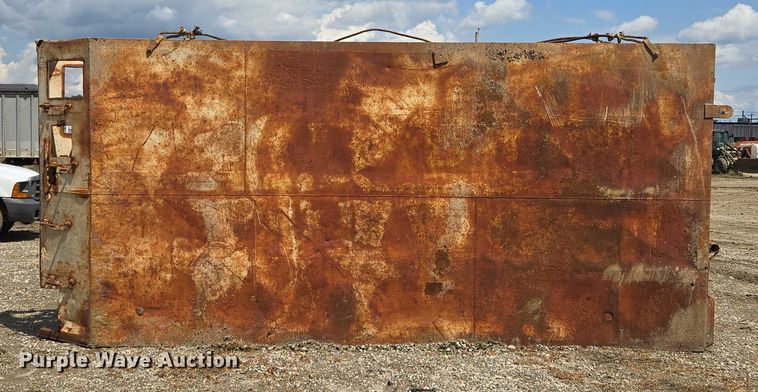 image for item EM7430 Trench box