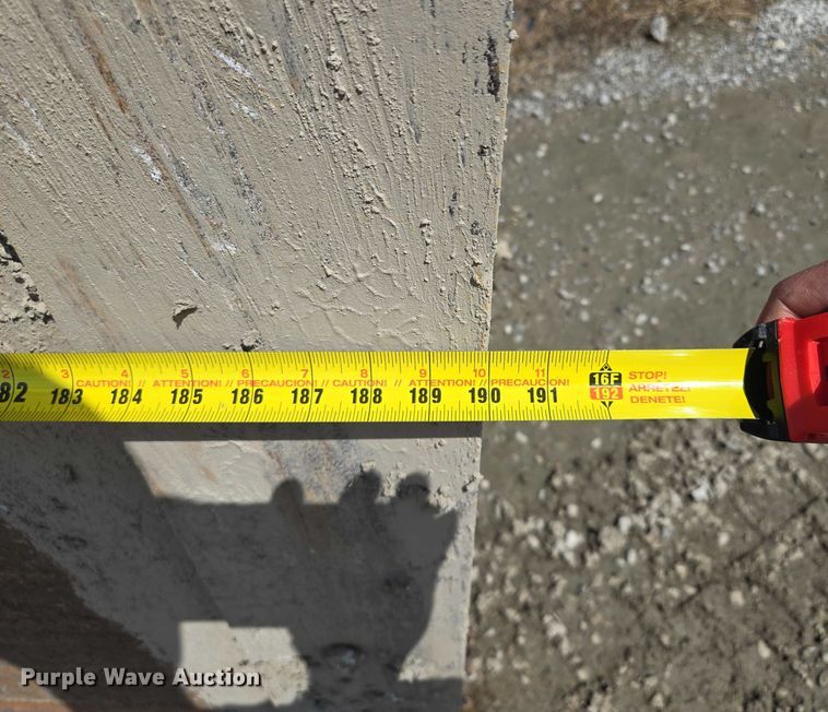 image for item EM7431 Trench box