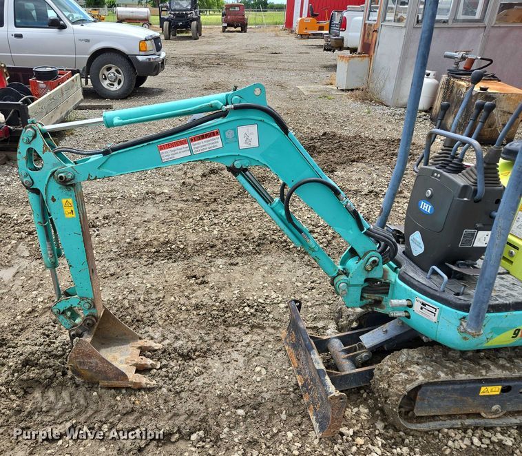 image for item EM7436 IHI 9VX mini excavator