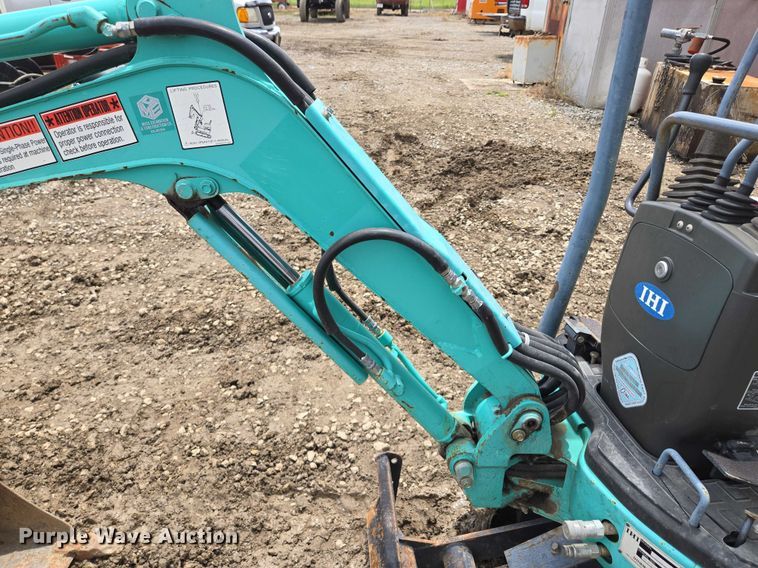 image for item EM7436 IHI 9VX mini excavator