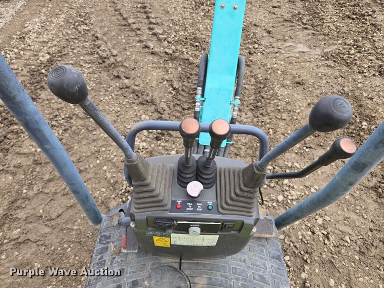 image for item EM7436 IHI 9VX mini excavator