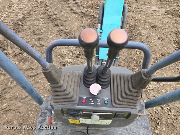 image for item EM7436 IHI 9VX mini excavator