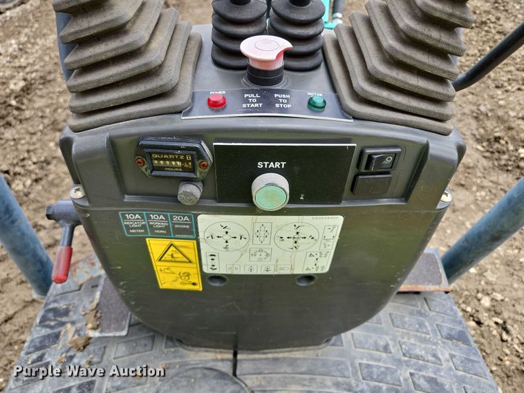 image for item EM7436 IHI 9VX mini excavator