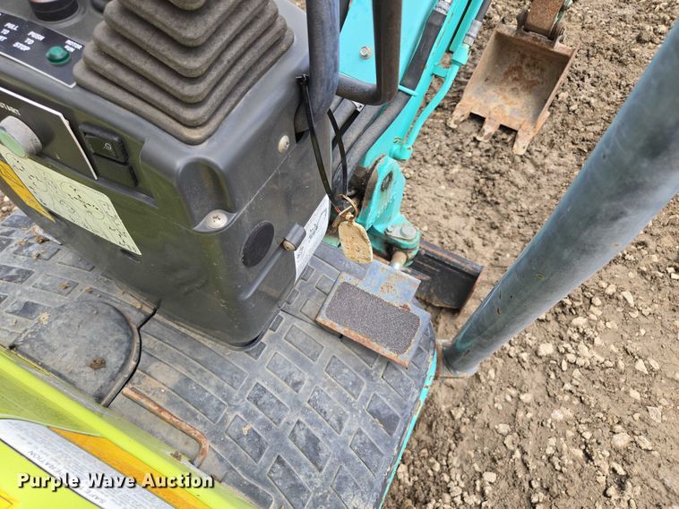 image for item EM7436 IHI 9VX mini excavator